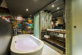 Viva Dash Hotel
